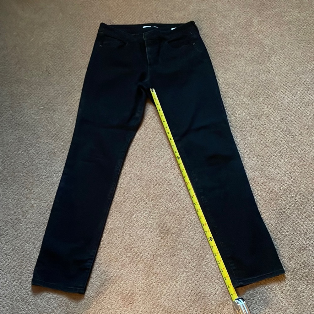 Gently worn Old Navy Power Slim Straight jeans  size: 12 Tall  inseam: 30.5”